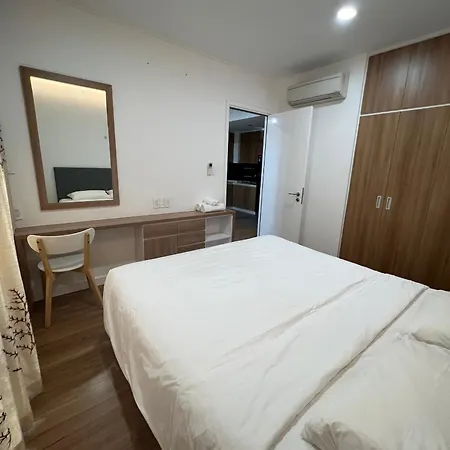 One Bedroom Apartment At Republic Plaza - Pool & City View Ho Chi Minh City Exterior photo
