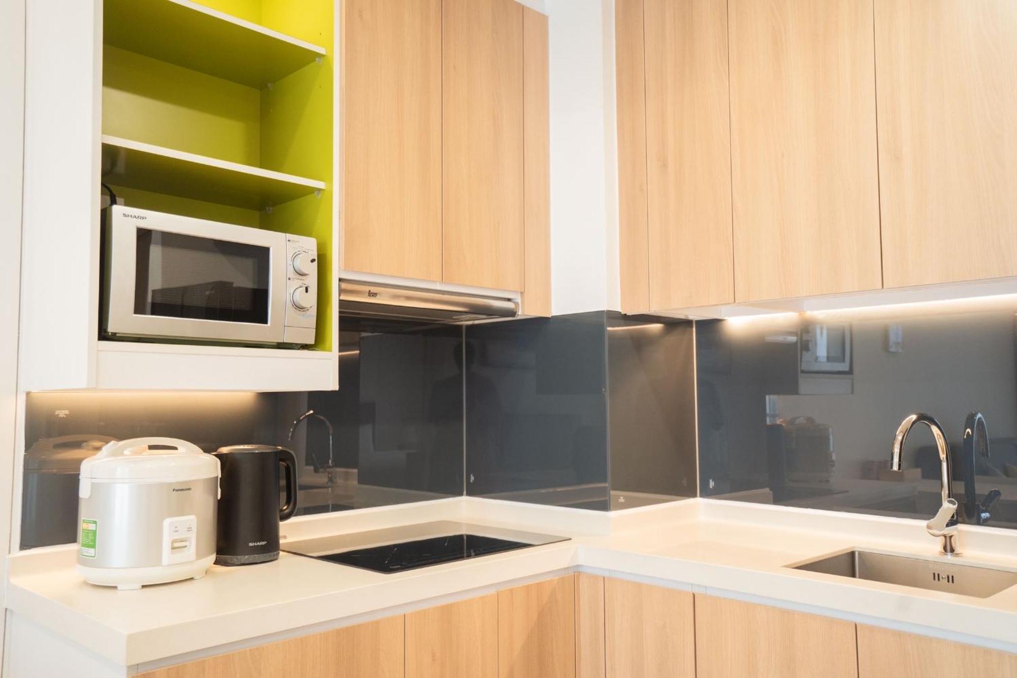 Apartment One Bedroom At Republic Plaza - Pool & View *