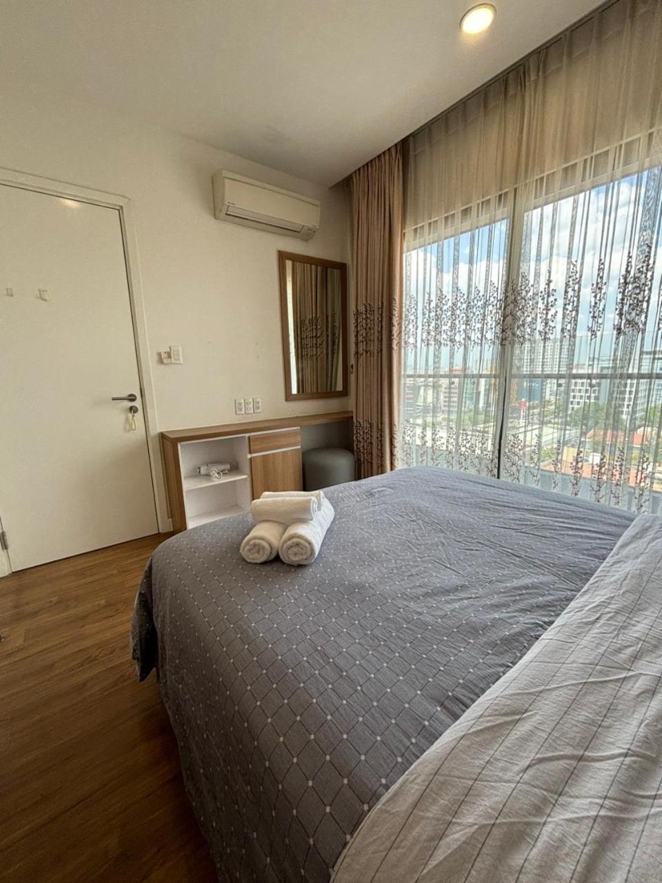 Apartment One Bedroom At Republic Plaza - Pool & View Ho Chi Minh City