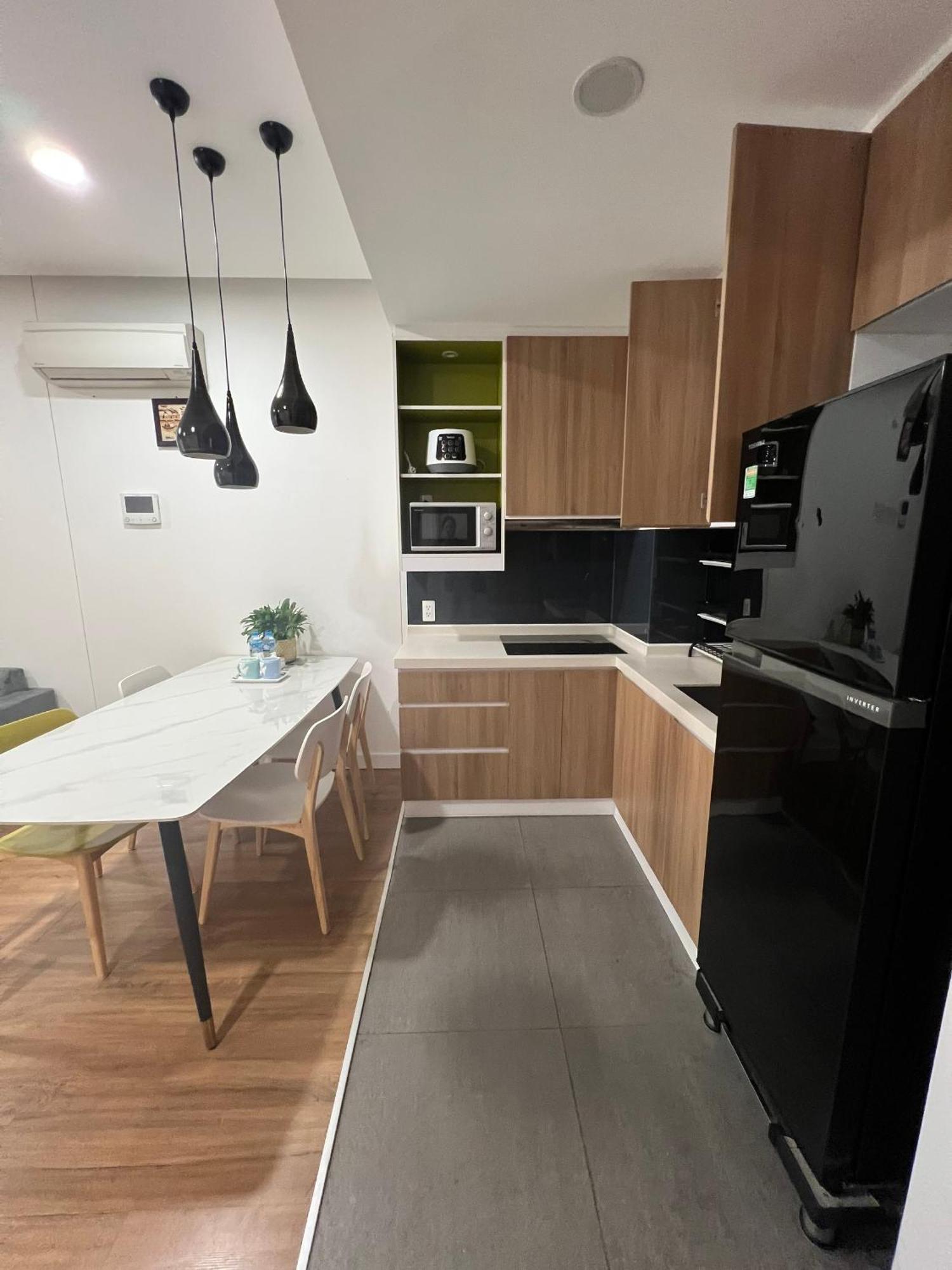 One Bedroom At Republic Plaza - Pool & View
